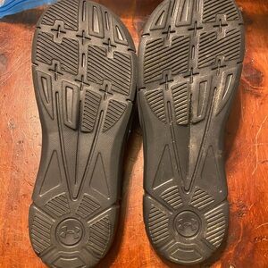 Under Armour Black Sole Athletic Footwear